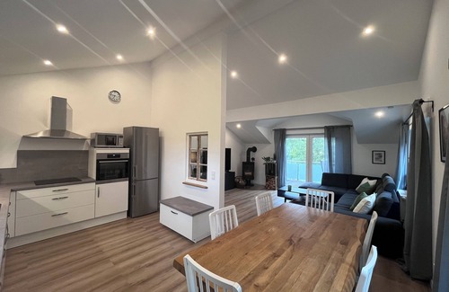 Olpe Apartamento | Beautiful 115sqm apartment in the countryside, near Loisl