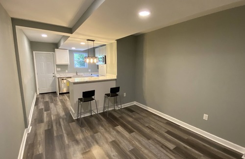 Millhill Casa | Beautiful 1920-B’more Townhouse@Smallwood