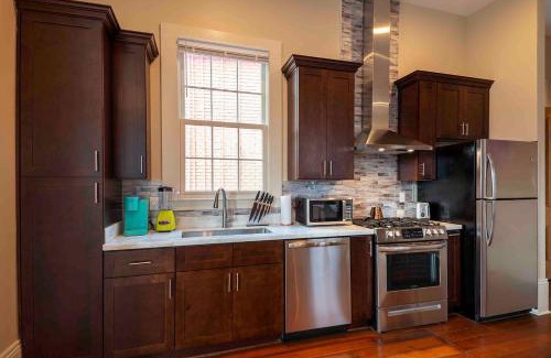 Seventh Ward Apartamento | Beautiful 1bed 1bath house 4blocks French Q, near Bourbon St and steps to Jazz venues