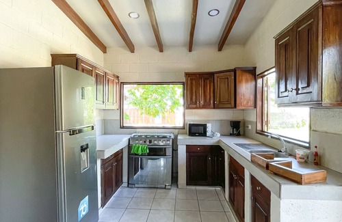 San Luis Talpa Casa | Beautiful 2 bedroom beach house - pool + ocean view