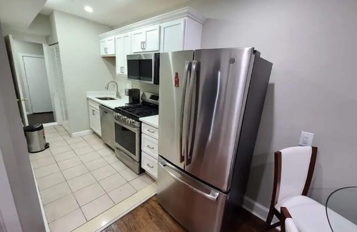 Trinidad Apartamento | Beautiful 2 Bed/1 Bath & Sofa Bed Near Union Station