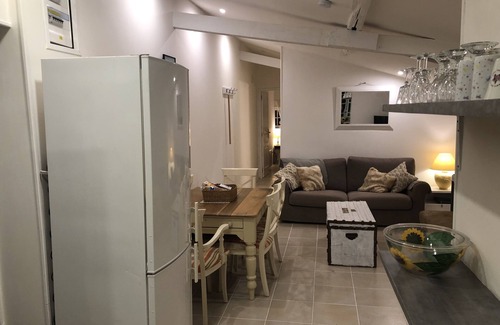 Oradour-Fanais Cabaña | Beautiful 2-Bed Cottage in Oradour-Fanais
