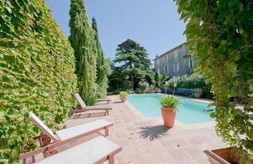 Raissac-d'Aude Apartamento | Apartamento de 2 dormitorios con piscina, en un antiguo domaine vino