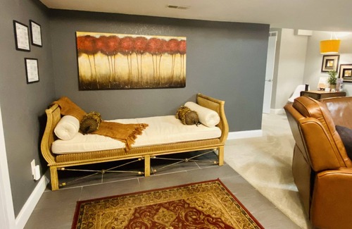 Martinez Park Apartamento | Beautiful 2 Bedroom Apt in Old Town w/Free Parking