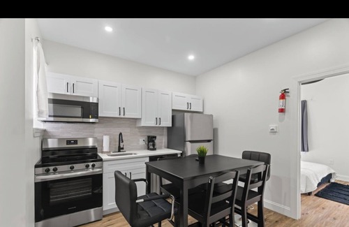 Primos Secane Casa | Beautiful 2 bedroom 1 bath unit 2