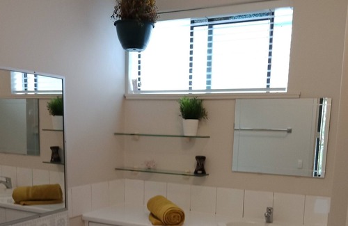 Oatley Apartamento | Hermoso apartamento de 2 habitaciones en el elegante suburbio de Mortdale cerca de Hurstville