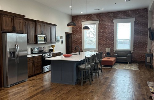 Aubrey Apartamento | Beautiful 2-bedroom apartment in Aubrey with WiFi, AC