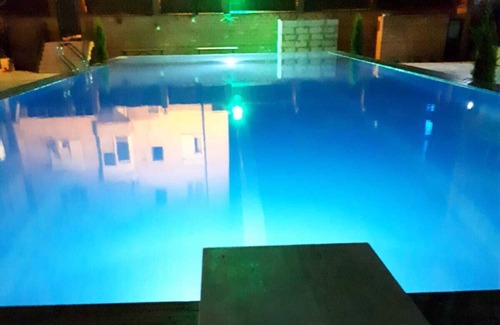 Guzelbahce Apartamento | Precioso piso de 2 dormitorios, con vistas al mar.