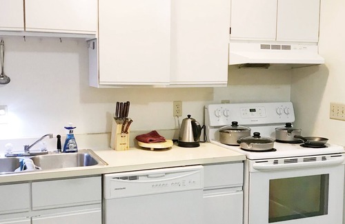 West Hartford Condominio | Hermoso condominio tranquilo 3BR