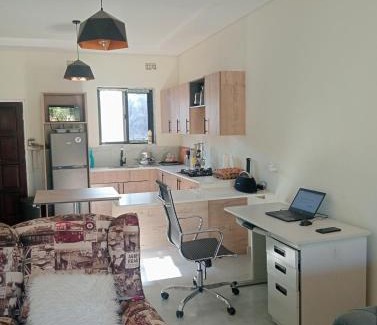 Lusaka Apartamento | Beautiful 2 bedroom with Solar backup & Wi-Fi
