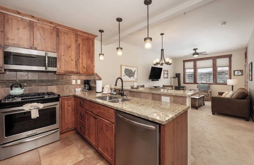 Winter Park Condominio | Beautiful pet friendly 2 bedroom with lots of amenities