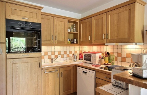 Bourg-Saint-Maurice Apartamento | Hermoso apartamento de 2 habitaciones con balcón, parking y WiFi en Bourg St Maurice
