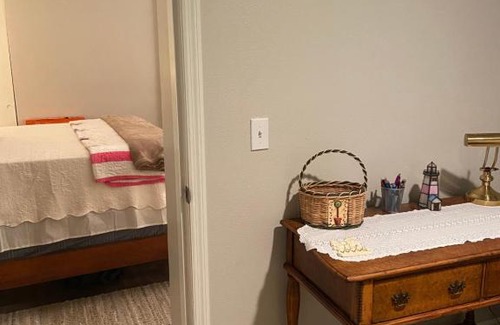Bayonet Point Casa | Beautiful 2 Room Suite with Private Bath