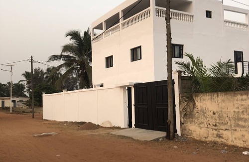 Aneho Casa | Beautiful 2 story beach house with an ocean view on the rooftop.
