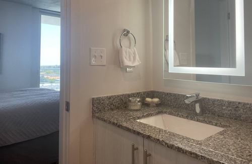 Parkside Condominio | Beautiful 2 story loft