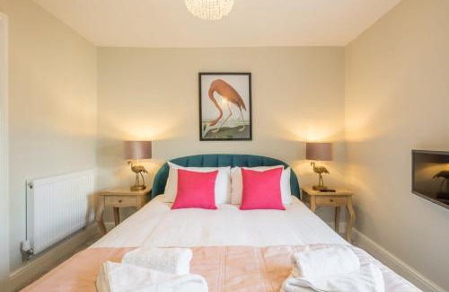 Cambridge Casa | Beautiful 2bed Central Home