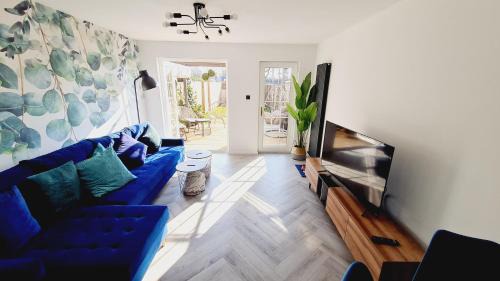 East End Apartamento | Beautiful 2bed house with garden, walking distance to town - FREE parking