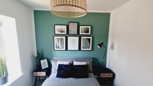 East End Apartamento | Beautiful 2bed house with garden, walking distance to town - FREE parking