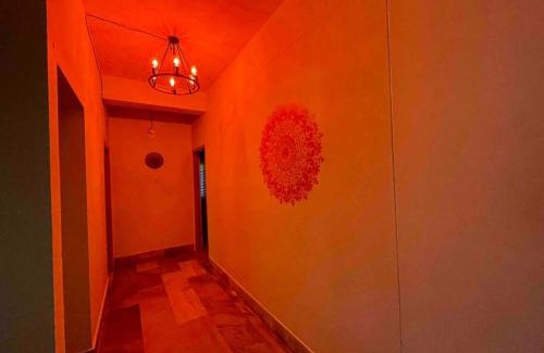 Himayatnagar Apartamento | Beautiful 2bhk centrally located with free parking