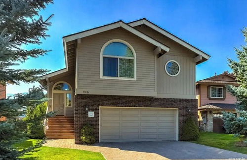 Tahoe Keys Casa | Beautiful 3-Bedroom House in South Lake Tahoe with AC & Lake Access