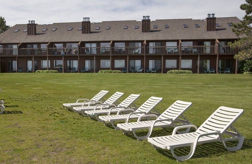 Breezy Point Apartamento | Beautiful 3 bedroom unit at resort, sleeps 8