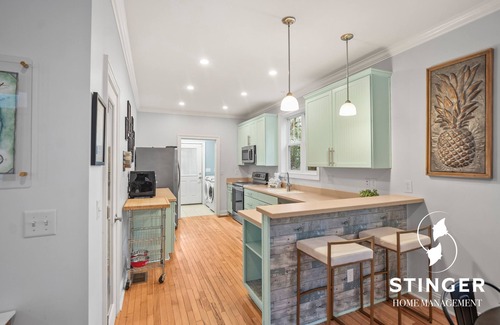 Beaufort Casa | Beautiful 3 bedroom 3 bath home close to downtown and the Spanish Moss Trail.