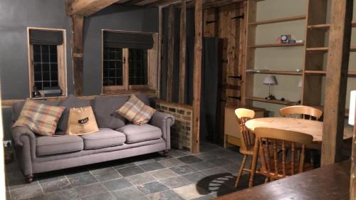 Goudhurst Casa | Beautiful 3 Bedroom Countryside Cottage