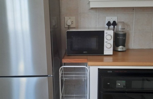 Pinelands Casa | Beautiful 3 bedroom family home!