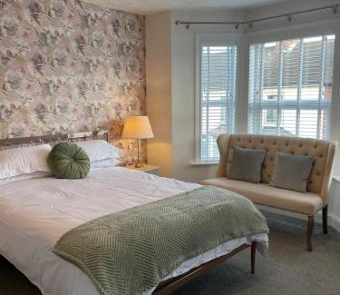 Lowestoft Casa | Beautiful 3 bedroom house close to Lowestofts south beach