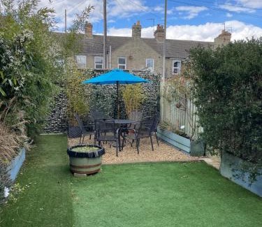Lowestoft Casa | Beautiful 3 bedroom house close to Lowestofts south beach