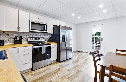 Morgantown Casa | Beautiful 3 BR 2 BA Home, minutes to downtown Morgantown!