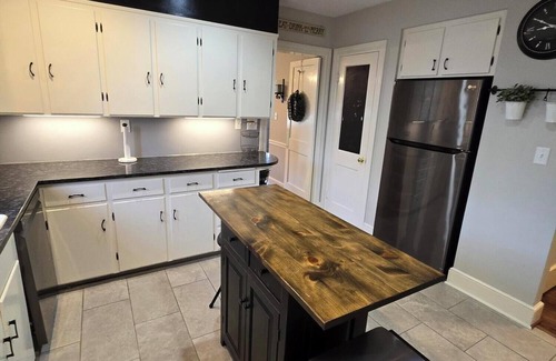 Frederick Casa | Beautiful 3 BR home within walking distance to historic downtown Frederick