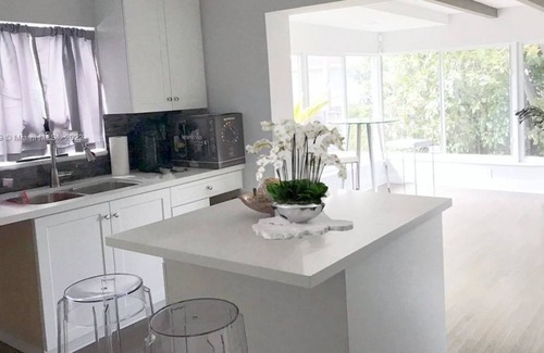 Westchester Apartamento | Beautiful 3 Br. Single family (441464) by Houzlet