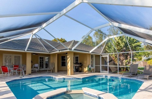 Equestrian Walk Apartamento | Beautiful 3 Br. Single family (101172) by Houzlet