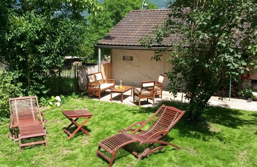 Lathuile Casa | Hermosa casa de pueblo de 3 *** a orillas del lago ANNECY, entre el lago y la montaña