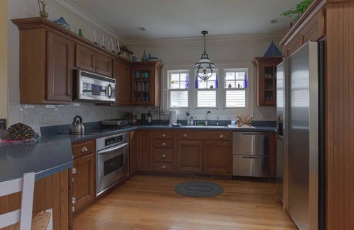 Culver Casa | Beautiful 3600sqft Cottage on Lake Maxinkuckee in Culver Indiana.