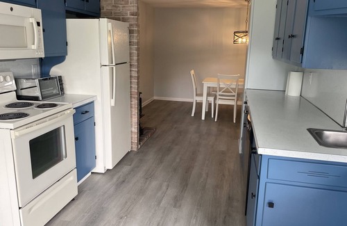 Elizabethtown Casa | Beautiful 3b, 1 &half bath. Townhome 9 miles to Hershey and 20 min to Lancaster