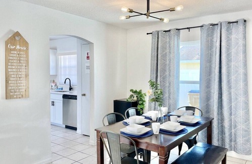 Indian Wells Casa | Beautiful 3BR House w/ Private Pool near Disney