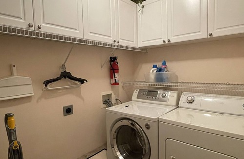 Crescent Lakes Casa | Beautiful 4 Bd 3 Ba House w/ solar*** pool heating near Disney.