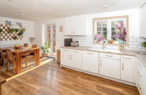 Bicester Casa | Beautiful 4 bed home close to Bicester Village