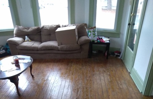 Bloomington Casa | Beautiful 4-bed House in Bloomington With Sauna