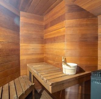 Chalet Village Chalet De Esquí | Beautiful 4 bedroom chalet with million dollar views