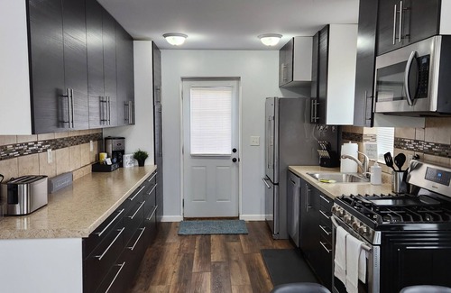 Ypsilanti Casa | Beautiful 4 bedroom home