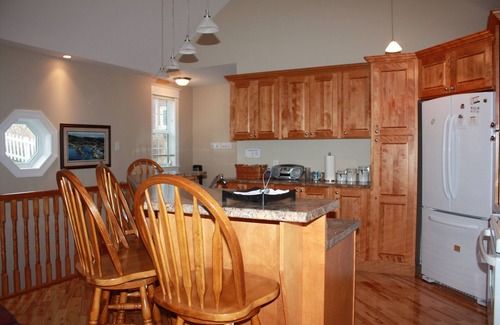 Brigus Casa | Beautiful 4 bedroom Home Overlook Brigus Harbour
