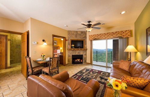 Gatlinburg Complejo | Beautiful 4 bedroom resort in the Tennessee Smoky Mountains