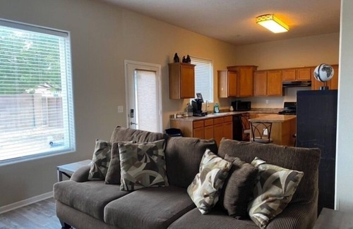 Rio Rancho Casa | Beautiful. 4 Bedroom, 2.5 bathroom Home
