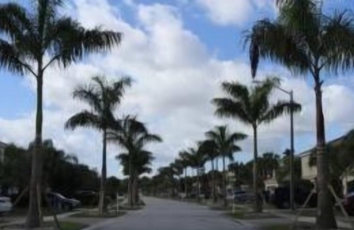 Jog Road Apartamento | Beautiful 4 Br. Single family (230645) by Houzlet
