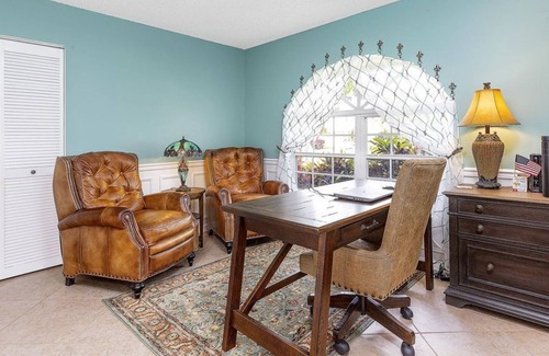 Wellington Apartamento | Beautiful 4 Br. Single family (230519) by Houzlet
