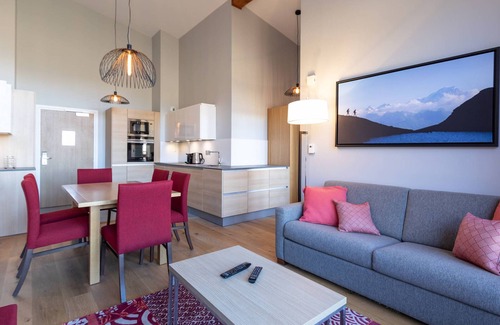 Arc-1800 Apartamento | Hermoso apt 4 piezas con piscina, spa, gimnasio, parking y WIFI incluido en Arcs 1800