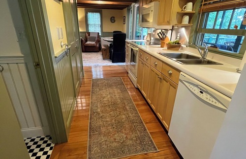 North New Portland Casa | Beautiful 4 Season, Maine Lakefront Home, easy drive to Sugarloaf & Saddleback.